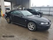 ✅ 2004 Ford Mustang Standard • VIN: 1FAFP40664F202299 • Lot: 43393505. Wystawiony na Copart z przebiegiem 147 047 mil. Bezpłatny archiwum sprzedaży aukcyjnych z USA i szczegółowy raport historii pojazdu na DreamBid. Zdjęcie 4.