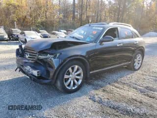 ✅ 2007 Infiniti FX • VIN: JNRBS08W27X400395 • Лот: 90846015. Опубликован ранее на Copart с пробегом Не указан. Бесплатный доступ к архиву аукционных продаж из США и подробный отчёт об истории автомобиля на DreamBid. Изображение 1.