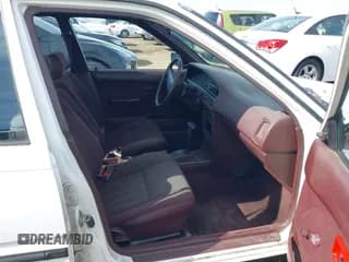 ✅ 1989 Toyota Corolla • VIN: 1NXAE92E9KZ044153 • Lot: 43782972. Listed on IAAI with 203,079 mi. Free auction sales archive from the USA and detailed vehicle history report at DreamBid. Image 5.