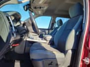 ✅ 2017 Ram 1500 SLT • VIN: 1C6RR7LT3HS700534 • Lot: 84620775. Wystawiony na Copart z przebiegiem 133 555 mil. Bezpłatny archiwum sprzedaży aukcyjnych z USA i szczegółowy raport historii pojazdu na DreamBid. Zdjęcie 7.