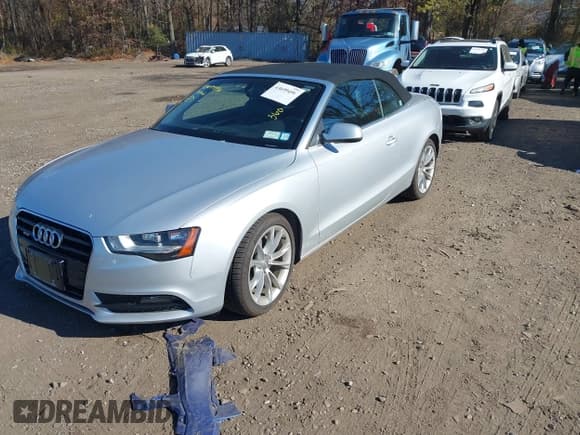 ✅ 2014 Audi A5 Premium • VIN: WAUCFAFH5EN005362 • Lot: 43699496. Listed on IAAI with 99,512 mi. Free auction sales archive from the USA and detailed vehicle history report at DreamBid. Image 18.