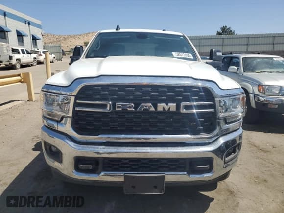 ✅ 2024 Ram 2500 Big Horn • VIN: 3C6UR5DL5RG130641 • Lot: 52612895. Listed on Copart with 19,429 mi. Free auction sales archive from the USA and detailed vehicle history report at DreamBid. Image 5.