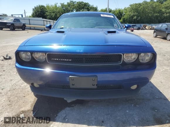 ✅ 2012 Dodge Challenger SXT • VIN: 2C3CDYAG6CH254683 • Lot: 68114704. Wystawiony na Copart z przebiegiem 141 878 mil. Bezpłatny archiwum sprzedaży aukcyjnych z USA i szczegółowy raport historii pojazdu na DreamBid. Zdjęcie 5.