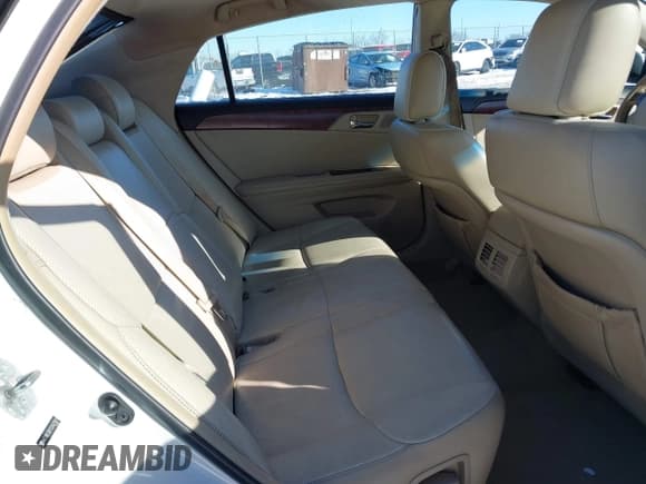 ✅ 2012 Toyota Avalon • VIN: 4T1BK3DB1CU467601 • Lot: 41309808. Wystawiony na IAAI z przebiegiem 227 894 mil. Bezpłatny archiwum sprzedaży aukcyjnych z USA i szczegółowy raport historii pojazdu na DreamBid. Zdjęcie 8.