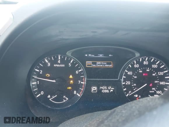 ✅ 2013 Nissan Pathfinder SV • VIN: 5N1AR2MM0DC655505 • Lot: 41998988. Listed on IAAI with 140,512 mi. Free auction sales archive from the USA and detailed vehicle history report at DreamBid. Image 7.