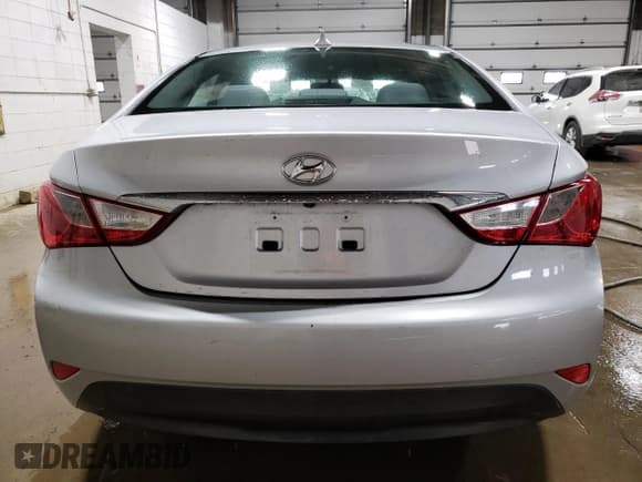 ✅ 2014 Hyundai Sonata GLS • VIN: 5NPEB4AC6EH939079 • Lot: 74487464. Listed on Copart with 104,990 mi. Free auction sales archive from the USA and detailed vehicle history report at DreamBid. Image 6.