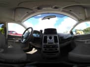 ✅ 2010 Chrysler Town & Country LX • VIN: 2A4RR2D15AR392468 • Lot: 43015328. Wystawiony na IAAI z przebiegiem 165 515 mil. Bezpłatny archiwum sprzedaży aukcyjnych z USA i szczegółowy raport historii pojazdu na DreamBid. Zdjęcie 18.