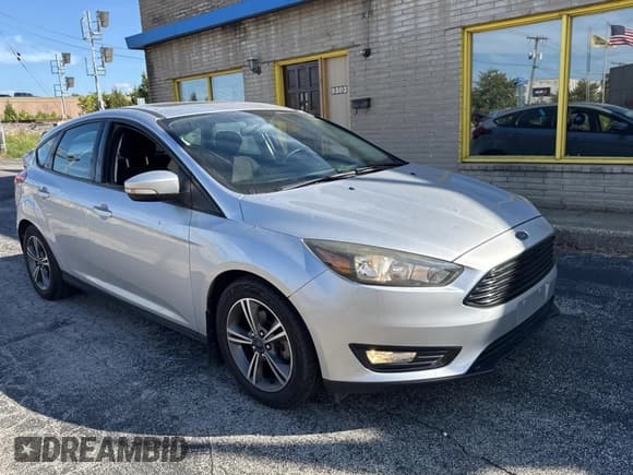 ✅ 2016 Ford Focus SE • VIN: 1FADP3KE3GL313078 • Lot: 84523505. Listed on Copart with 97,003 mi. Free auction sales archive from the USA and detailed vehicle history report at DreamBid. Image 1.