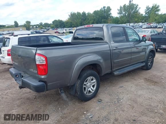 ✅ 2004 Toyota Tundra Limited • VIN: 5TBDT48154S437159 • Lot: 43160202. Listed on IAAI with 249,499 mi. Free auction sales archive from the USA and detailed vehicle history report at DreamBid. Image 4.