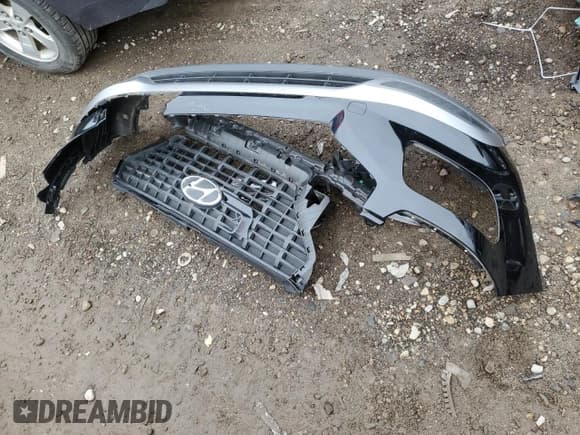 ✅ 2023 Hyundai Venue SE • VIN: KMHRB8A34PU210947 • Lot: 80417954. Listed on Copart with 14,212 mi. Free auction sales archive from the USA and detailed vehicle history report at DreamBid. Image 12.