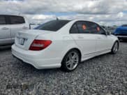 ✅ 2013 Mercedes-Benz C 250 Sport • VIN: WDDGF4HB4DR269278 • Лот: 87036035. Опубликован ранее на Copart с пробегом 132 040 миль. Бесплатный доступ к архиву аукционных продаж из США и подробный отчёт об истории автомобиля на DreamBid. Изображение 3.