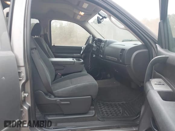 ✅ 2007 Chevrolet Silverado 1500 1LT • VIN: 2GCEC13J371657123 • Lot: 43750707. Listed on IAAI with 193,226 mi. Free auction sales archive from the USA and detailed vehicle history report at DreamBid. Image 5.