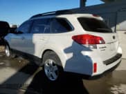 ✅ 2013 Subaru Outback 2.5i • VIN: 4S4BRCACXD3303943 • Lot: 83519134. Wystawiony na Copart z przebiegiem 148 361 mil. Bezpłatny archiwum sprzedaży aukcyjnych z USA i szczegółowy raport historii pojazdu na DreamBid. Zdjęcie 2.