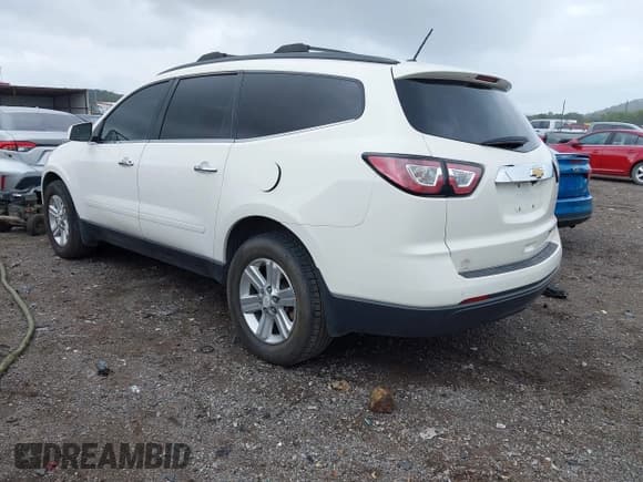 ✅ 2014 Chevrolet Traverse LT • VIN: 1GNKRHKD4EJ347949 • Lot: 43276112. Listed on IAAI with 288,050 mi. Free auction sales archive from the USA and detailed vehicle history report at DreamBid. Image 3.