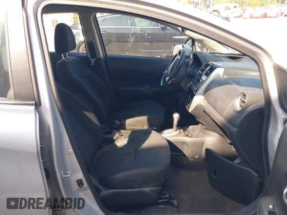 ✅ 2015 Nissan Note SL • VIN: 3N1CE2CP8FL376527 • Лот: 43220499. Опубликован ранее на IAAI с пробегом 138 521 миль. Бесплатный доступ к архиву аукционных продаж из США и подробный отчёт об истории автомобиля на DreamBid. Изображение 5.