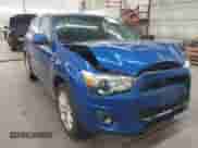 2015 Mitsubishi Outlander ES с VIN 4A4AR3AU2FE017030, выставлен на аукционе IAAI как лот 42898882 с пробегом 105 396 миль миль и . История ставок и продаж доступна на DreamBid. Изображение 1.