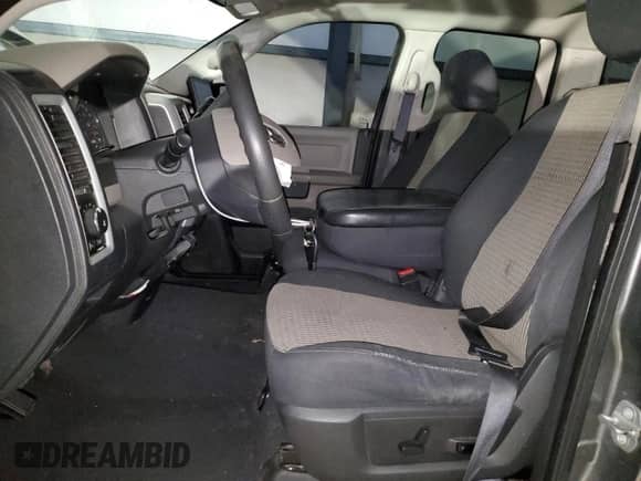 2010 Dodge 1500 SLT с VIN 1D7RB1GT0AS110534, выставлен на аукционе Copart как лот 81619734 с пробегом 294 294 миль миль и Списание • Salvage title. История ставок и продаж доступна на DreamBid. Изображение 7.