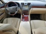 ✅ 2009 Lexus LS 460 • VIN: JTHCL46F195004516 • Lot: 62584565. Listed on Copart with 182,002 mi. Free auction sales archive from the USA and detailed vehicle history report at DreamBid. Image 8.