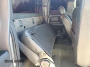 ✅ 2003 Chevrolet Silverado 1500 • VIN: 2GCEC19V031271683 • Лот: 72743004. Опубликован ранее на Copart с пробегом 55 211 миль. Бесплатный доступ к архиву аукционных продаж из США и подробный отчёт об истории автомобиля на DreamBid. Изображение 10.