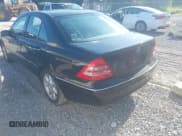 ✅ 2004 Mercedes-Benz C 320 • VIN: WDBRF84J64F510216 • Лот: 43024792. Опубликован ранее на IAAI с пробегом 119 134 миль. Бесплатный доступ к архиву аукционных продаж из США и подробный отчёт об истории автомобиля на DreamBid. Изображение 3.