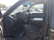 ✅ 2010 Chevrolet Silverado 1500 LT • VIN: 1GCSCSEA4AZ295520 • Lot: 42412023. Listed on IAAI with 260,453 mi. Free auction sales archive from the USA and detailed vehicle history report at DreamBid. Image 5.