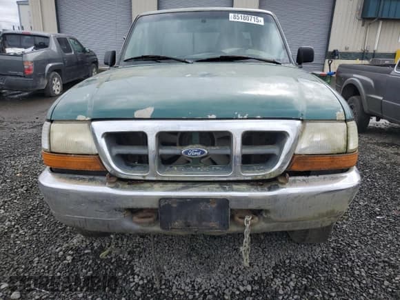 ✅ 1999 Ford Ranger XL • VIN: 1FTZR15V4XPB40514 • Лот: 85180715. Опубликован ранее на Copart с пробегом 263 787 миль. Бесплатный доступ к архиву аукционных продаж из США и подробный отчёт об истории автомобиля на DreamBid. Изображение 5.