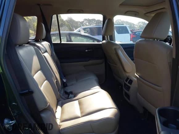 ✅ 2017 Honda Pilot EX-L • VIN: 5FNYF6H51HB015320 • Lot: 43135819. Listed on IAAI with 151,488 mi. Free auction sales archive from the USA and detailed vehicle history report at DreamBid. Image 8.