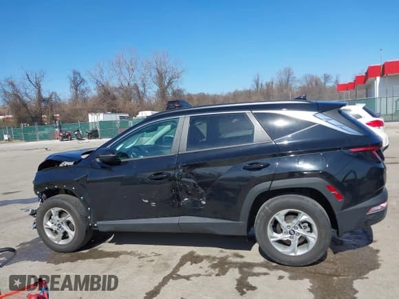 ✅ 2022 Hyundai Tucson Preferred • VIN: KM8JBCAE7NU065076 • Lot: 41769597. Wystawiony na IAAI z przebiegiem 20 813 mil. Bezpłatny archiwum sprzedaży aukcyjnych z USA i szczegółowy raport historii pojazdu na DreamBid. Zdjęcie 15.