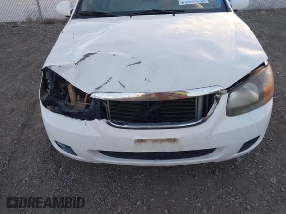 ✅ 2009 Kia Spectra EX • VIN: KNAFE222X95613553 • Lot: 43595144. Wystawiony na IAAI z przebiegiem 187 076 mil. Bezpłatny archiwum sprzedaży aukcyjnych z USA i szczegółowy raport historii pojazdu na DreamBid. Zdjęcie 6.