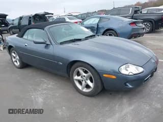 ✅ 2000 Jaguar XK • VIN: SAJJA42C6YNA04217 • Lot: 43750319. Wystawiony na IAAI z przebiegiem 102 458 mil. Bezpłatny archiwum sprzedaży aukcyjnych z USA i szczegółowy raport historii pojazdu na DreamBid. Zdjęcie 1.