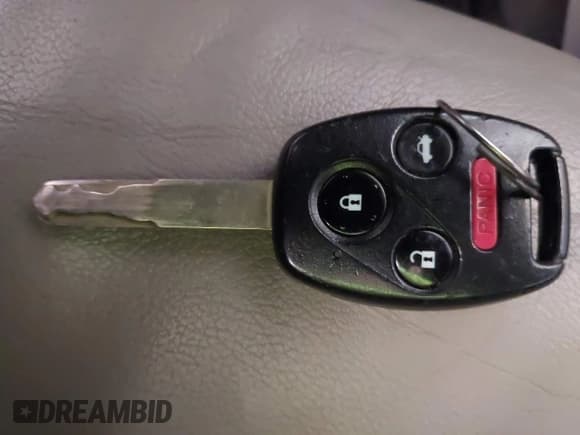 ✅ 2012 Honda Civic • VIN: JHMFB4F31CS002506 • Lot: 42812573. Wystawiony na IAAI z przebiegiem 109 975 mil. Bezpłatny archiwum sprzedaży aukcyjnych z USA i szczegółowy raport historii pojazdu na DreamBid. Zdjęcie 11.