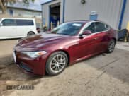 ✅ 2018 Alfa Romeo Giulia • VIN: ZARFAEBN1J7583397 • Lot: 84582285. Wystawiony na Copart z przebiegiem 43 927 mil. Bezpłatny archiwum sprzedaży aukcyjnych z USA i szczegółowy raport historii pojazdu na DreamBid. Zdjęcie 1.
