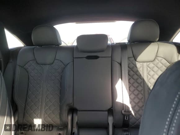 ✅ 2023 Audi SQ5 Sportback Premium Plus • VIN: WA124AFY9P2187263 • Лот: 46512655. Опубликован ранее на Copart с пробегом 11 383 миль. Бесплатный доступ к архиву аукционных продаж из США и подробный отчёт об истории автомобиля на DreamBid. Изображение 10.