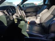 ✅ 2012 Dodge Challenger R/T • VIN: 2C3CDYBT0CH294706 • Lot: 81758704. Wystawiony na Copart z przebiegiem 186 289 mil. Bezpłatny archiwum sprzedaży aukcyjnych z USA i szczegółowy raport historii pojazdu na DreamBid. Zdjęcie 7.