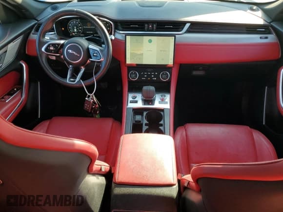 ✅ 2021 Jaguar F-Pace R-Dynamic S • VIN: SADCT2FU5MA681304 • Лот: 43956495. Опубликован ранее на Copart с пробегом 28 466 миль. Бесплатный доступ к архиву аукционных продаж из США и подробный отчёт об истории автомобиля на DreamBid. Изображение 8.