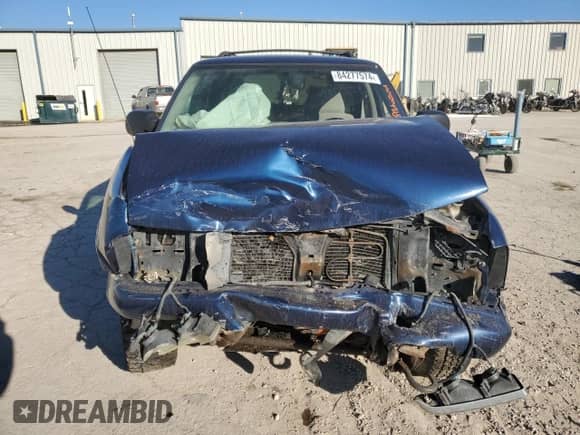 2004 Chevrolet Blazer LS z VIN 1GNDT13X44K113264, wystawiony jako Copart lot #84277574 z przebiegiem Nie podano mil oraz Szkoda całkowita • Salvage title. Historia ofert i sprzedaży dostępna na DreamBid. Obrazek 5.