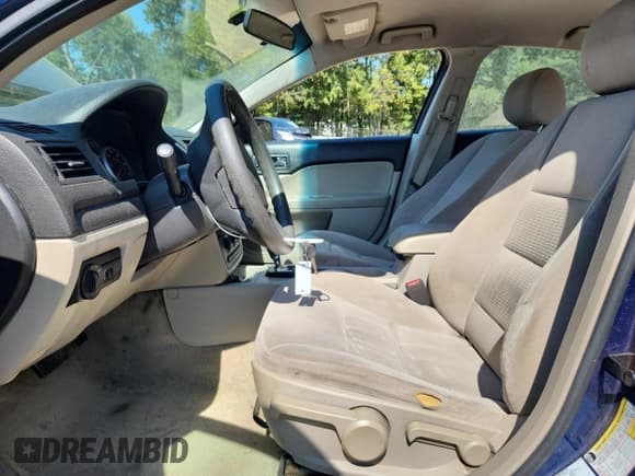 ✅ 2006 Ford Fusion S • VIN: 3FAFP06Z56R144041 • Lot: 84963345. Listed on Copart with 257,305 mi. Free auction sales archive from the USA and detailed vehicle history report at DreamBid. Image 7.