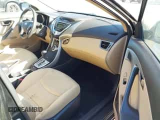 2011 Hyundai Elantra GLS z VIN KMHDH4AE8BU152112, wystawiony jako IAAI lot #43428780 z przebiegiem 113 479 mil mil oraz . Historia ofert i sprzedaży dostępna na DreamBid. Obrazek 5.