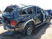 ✅ 2005 Ford Excursion Eddie Bauer • VIN: 1FMSU45P95ED47066 • Lot: 41897867. Listed on IAAI with 171,969 mi. Free auction sales archive from the USA and detailed vehicle history report at DreamBid. Image 4.