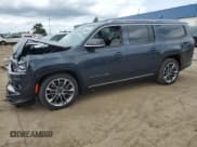 ✅ 2023 Jeep Wagoneer Series III • VIN: 1C4SJSDP4PS502551 • Lot: 64346044. Wystawiony na Copart z przebiegiem 16 765 mil. Bezpłatny archiwum sprzedaży aukcyjnych z USA i szczegółowy raport historii pojazdu na DreamBid. Zdjęcie 1.