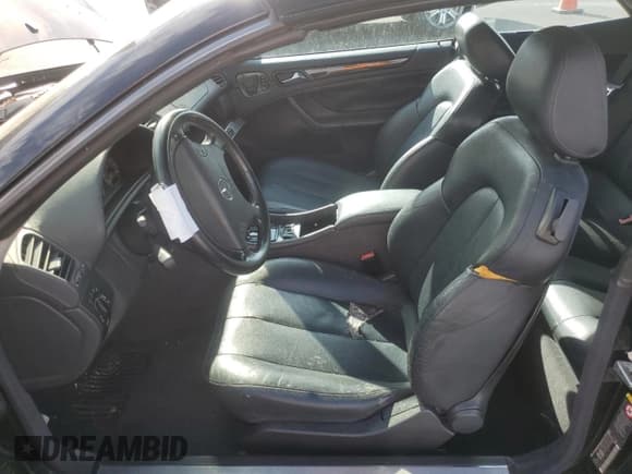 ✅ 2001 Mercedes-Benz CLK 320/430 • VIN: WDBLK70G21T081370 • Lot: 92495155. Listed on Copart with 165,814 mi. Free auction sales archive from the USA and detailed vehicle history report at DreamBid. Image 7.