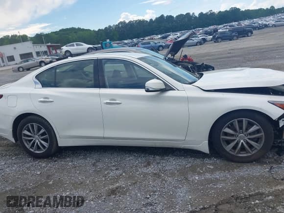 ✅ 2021 Infiniti Q50 Pure • VIN: JN1EV7APXMM700248 • Lot: 42240904. Listed on IAAI with 33,449 mi. Free auction sales archive from the USA and detailed vehicle history report at DreamBid. Image 13.