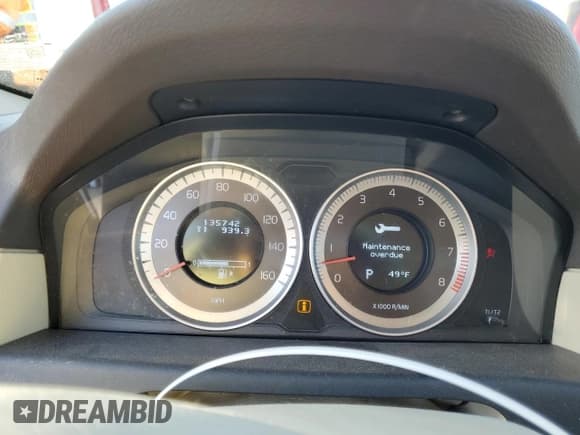 ✅ 2013 Volvo S80 3.2L • VIN: YV1952AS5D1167646 • Lot: 81736724. Wystawiony na Copart z przebiegiem 135 742 mil. Bezpłatny archiwum sprzedaży aukcyjnych z USA i szczegółowy raport historii pojazdu na DreamBid. Zdjęcie 9.