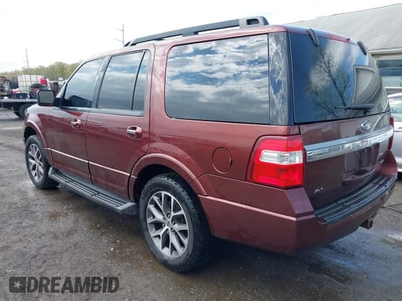 ✅ 2016 Ford Expedition XLT • VIN: 1FMJU1JT9GEF42259 • Lot: 42021710. Wystawiony na IAAI z przebiegiem 149 348 mil. Bezpłatny archiwum sprzedaży aukcyjnych z USA i szczegółowy raport historii pojazdu na DreamBid. Zdjęcie 3.