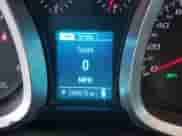 2013 Chevrolet Equinox LS z VIN 2GNALBEK8D6190717, wystawiony jako IAAI lot #43524230 z przebiegiem 85 670 mil mil oraz . Historia ofert i sprzedaży dostępna na DreamBid. Obrazek 7.