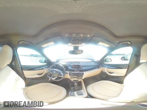 ✅ 2016 BMW X1 xDrive28i • VIN: WBXHT3Z35G4A48725 • Lot: 66960675. Wystawiony na Copart z przebiegiem 79 297 mil. Bezpłatny archiwum sprzedaży aukcyjnych z USA i szczegółowy raport historii pojazdu na DreamBid. Zdjęcie 15.