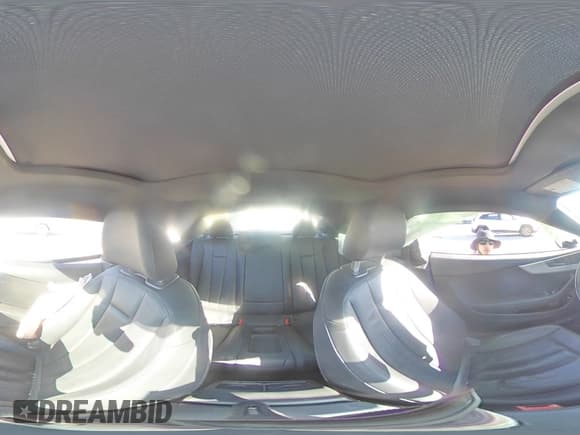 ✅ 2018 Audi A5 Premium • VIN: WAUNNAF53JA050061 • Lot: 68200555. Wystawiony na Copart z przebiegiem Nie podano. Bezpłatny archiwum sprzedaży aukcyjnych z USA i szczegółowy raport historii pojazdu na DreamBid. Zdjęcie 14.