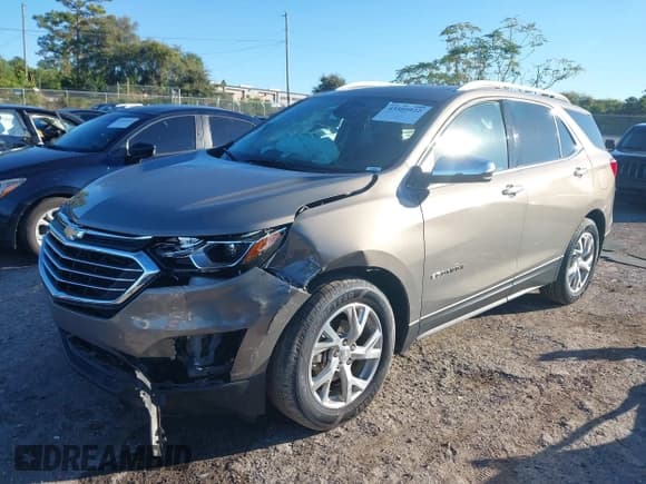 ✅ 2018 Chevrolet Equinox Premier • VIN: 3GNAXVEV0JL117543 • Lot: 43589922. Wystawiony na IAAI z przebiegiem 52 915 mil. Bezpłatny archiwum sprzedaży aukcyjnych z USA i szczegółowy raport historii pojazdu na DreamBid. Zdjęcie 2.