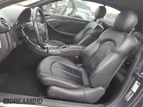 ✅ 2007 Mercedes-Benz CLK 350 • VIN: WDBTJ56H67F229227 • Лот: 78891544. Опубликован ранее на Copart с пробегом 146 085 миль. Бесплатный доступ к архиву аукционных продаж из США и подробный отчёт об истории автомобиля на DreamBid. Изображение 7.