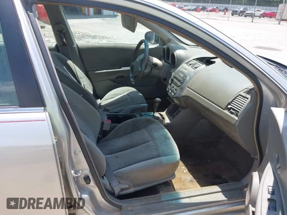 ✅ 2003 Nissan Altima SE • VIN: 1N4BL11D73C300067 • Лот: 42799717. Опубликован ранее на IAAI с пробегом 180 863 миль. Бесплатный доступ к архиву аукционных продаж из США и подробный отчёт об истории автомобиля на DreamBid. Изображение 5.
